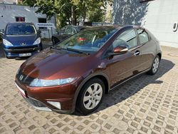 Ionized bronze Gebraucht 2011 Honda Civic Comfort Limousine | 6.390 € (Etwas zu teuer)