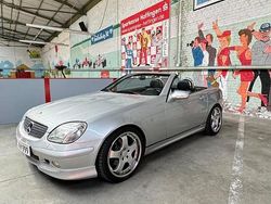 Silber Gebraucht 2000 Mercedes SLK320 Cabrio | 9.000 € (Teuer)