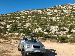 Silber Gebraucht 1997 Suzuki Vitara SUV | 3.500 € (Teuer)