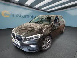 Schwarz Gebraucht 2023 BMW 120 Kleinwagen | 27.049 € (Guter Preis)