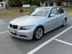 Grau Gebraucht 2008 BMW 318 Kleinwagen | 3.250 €