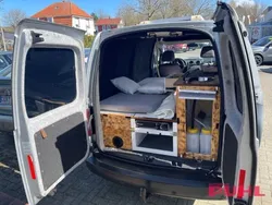 Silber Gebraucht 2010 VW Caddy Maxi Van / Kleinbus | 4.490 € (Guter Preis)