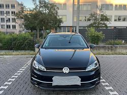 Schwarz Gebraucht 2018 VW Golf VII Join Kombi | 12.500 € (Fairer Preis)