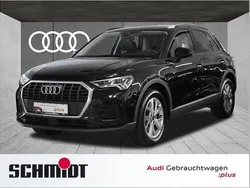 Mythosschwarz metallic Gebraucht 2022 Audi Q3 Ambiente SUV | 27.840 € (Guter Preis)