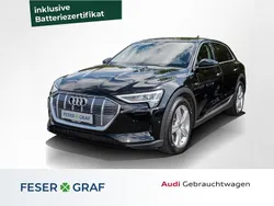 Brillantschwarz Gebraucht 2022 Audi e-tron Ambiente SUV | 32.990 € (Fairer Preis)
