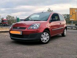 Rot Gebraucht 2006 Ford Fiesta Kleinwagen | 1.200 € (Guter Preis)