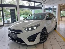 Weiß Gebraucht 2022 Kia Ceed Sportswagon GT-Line Kombi | 23.490 € (Fairer Preis)