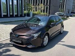 Braun Gebraucht 2022 Toyota Corolla Kombi | 22.500 € (Guter Preis)