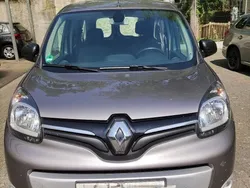 Grau Gebraucht 2016 Renault Kangoo Van / Kleinbus | 8.600 € (Etwas zu teuer)