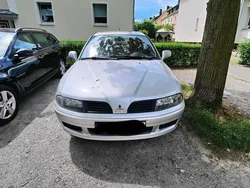 Mitsubishi Carisma
