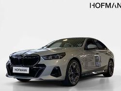 Grau Neu 2025 BMW 530e Comfort Edition Limousine | 69.025 € (Fairer Preis)