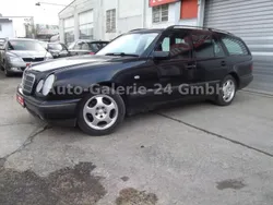 Schwarz Gebraucht 1999 Mercedes E240 Kombi | 3.499 € (Etwas zu teuer)