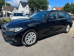 Schwarz Gebraucht 2020 BMW 330 Advantage Kombi | 24.000 € (Superpreis)