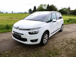 Weiß Gebraucht 2016 Citroën Grand C4 Picasso Van / Kleinbus | 11.000 € (Etwas zu teuer)