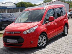 Rot Gebraucht 2016 Ford Tourneo Titanium Van / Kleinbus | 7.999 € (Superpreis)