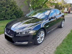 Schwarz Gebraucht 2014 Jaguar XF S Limousine | 12.000 € (Fairer Preis)