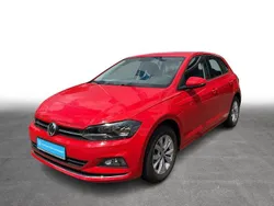 Rot Gebraucht 2018 VW Polo Highline Limousine | 15.930 € (Guter Preis)