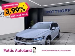 Gletscherweiß metallic Gebraucht 2023 VW Passat Alltrack Kombi | 25.997 € (Superpreis)
