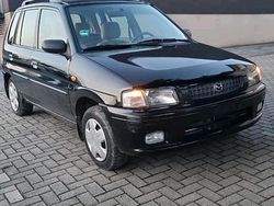 Schwarz Gebraucht 2001 Mazda Demio Edition Kleinwagen | 1.299 €