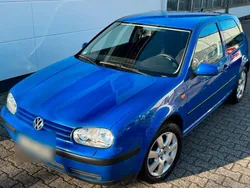 Blau Gebraucht 1999 VW Golf IV Limousine | 2.300 € (Teuer)