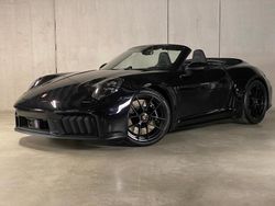 Tiefschwarzmetallic Neu 2025 Porsche 911 Carrera GTS Cabrio | 226.913 € (Etwas zu teuer)