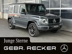 Grau Gebraucht 2023 Mercedes G400 AMG line SUV | 141.900 € (Etwas zu teuer)