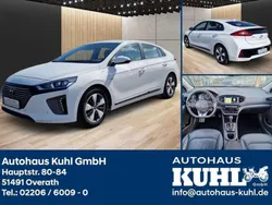 Weiß Gebraucht 2018 Hyundai Ioniq Premium Limousine | 16.790 € (Fairer Preis)