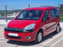 Rot Gebraucht 2012 Citroën Berlingo SELECTION Van / Kleinbus | 7.350 € (Fairer Preis)