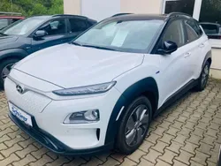 Chalk white met Gebraucht 2020 Hyundai Kona Premium SUV | 25.990 € (Teuer)