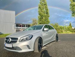 Silber Gebraucht 2017 Mercedes A180 Limousine | 15.300 € (Fairer Preis)