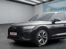 Schwarz Gebraucht 2022 Audi SQ5 SUV | 55.199 € (Teuer)