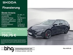 Schwarz Gebraucht 2022 Skoda Octavia RS Kombi | 31.460 € (Fairer Preis)