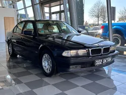 Schwarz Gebraucht 1996 BMW 735 Basis Limousine | 5.998 € (Superpreis)