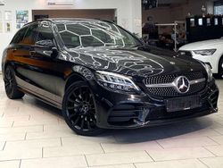 Obsidianschwarz metalliclack Gebraucht 2018 Mercedes C200 AMG line Kombi | 19.900 € (Fairer Preis)