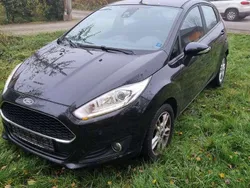 Schwarz Gebraucht 2016 Ford Fiesta SYNC Edition Kleinwagen | 6.300 € (Guter Preis)