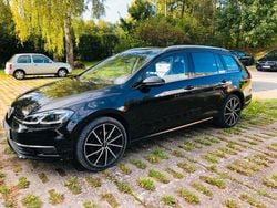 Schwarz Gebraucht 2019 VW Golf VII Highline Kombi | 13.300 € (Guter Preis)