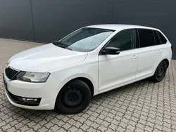 Weiß Gebraucht 2018 Skoda Rapid Ambition Limousine | 6.800 € (Superpreis)