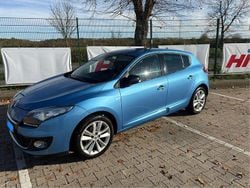 Blau Gebraucht 2013 Renault Mégane Bose Edition Limousine | 2.740 €