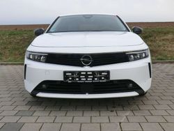 Weiß Gebraucht 2023 Opel Astra Enjoy Limousine | 17.975 € (Guter Preis)