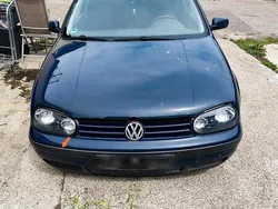 Blau Gebraucht 2002 VW Golf IV Kleinwagen | 500 € (Fairer Preis)