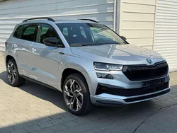 Brillant silver Neu 2025 Skoda Karoq SportLine SUV | 39.190 € (Guter Preis)