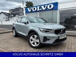 Grau Gebraucht 2024 Volvo XC40 Core SUV | 32.990 € (Superpreis)