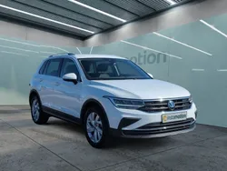Weiß Gebraucht 2024 VW Tiguan Move SUV | 28.990 € (Guter Preis)