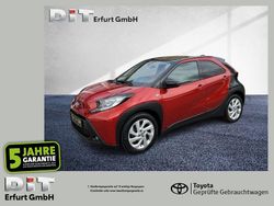Chili red (3u4)/ black mica (2 Gebraucht 2022 Toyota Aygo Pulse Kleinwagen | 12.790 € (Guter Preis)