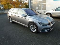 Silber Gebraucht 2021 VW Passat Business Kombi | 17.290 € (Guter Preis)