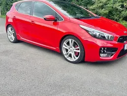 Rot Gebraucht 2015 Kia Ceed GT GT-Track Limousine | 8.750 € (Guter Preis)