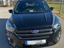 Schwarz Gebraucht 2017 Ford Kuga Trend SUV | 13.100 € (Superpreis)