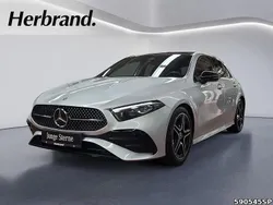 Iridiumsilber metallic Gebraucht 2023 Mercedes A180 AMG line Limousine | 29.980 € (Fairer Preis)