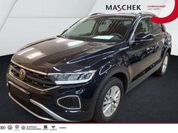 Deep black perleffekt Gebraucht 2024 VW T-Roc Life SUV | 21.740 € (Superpreis)