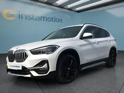 Weiß Gebraucht 2021 BMW X1 SUV | 27.499 € (Teuer)